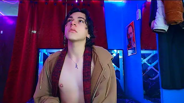 Luke Howland online show from March 4, 2025, 8:27 pm