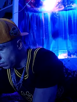 --D-a-D-D-y- online show from April 9, 2026, 9:15 am