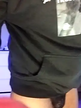 McdyllanXX online show from September 23, 2025, 9:51 pm