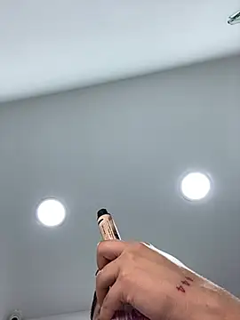 Snapshot of SophiaLaurens chatting on March 22, 2025, 4:03 am SophiaLaurens online show from March 22, 2025, 4:03 am