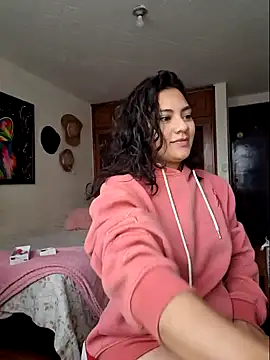 Thaliacooper  online show from December 21, 2024, 8:54 pm