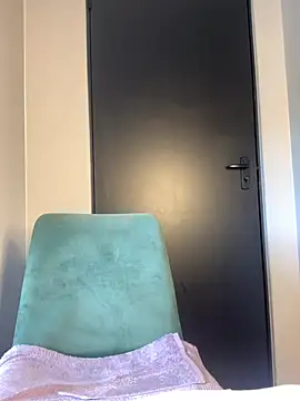 Snapshot of Africanbootie chatting on January 7, 2025, 3:44 pm Africanbootie online show from January 7, 2025, 3:44 pm