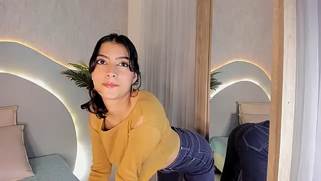 Susana Sanchez online show from October 27, 2025, 12:42 pm