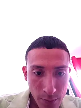 jgcolombia17 online show from March 8, 2025, 6:26 pm