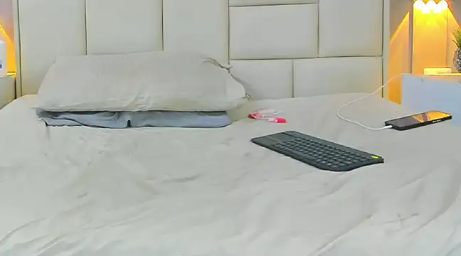 angel adamx online show from February 27, 2025, 6:07 am