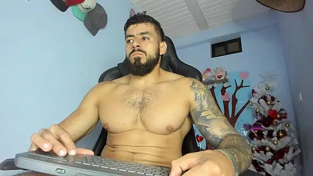 Snapshot of _Poseidon1_ chatting on May 11, 2026, 3:12 am Poseidon1 online show from May 11, 2026, 3:12 am