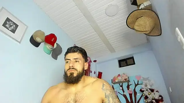 Snapshot of _Poseidon1_ chatting on June 1, 2026, 3:19 am Poseidon1 online show from June 1, 2026, 3:19 am