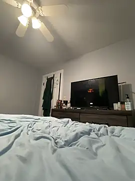 VixyGang online show from February 18, 2026, 5:31 pm