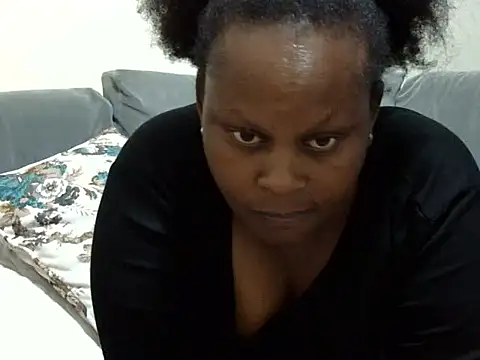 Snapshot of Pretty_lilly02 chatting on June 26, 2026, 3:27 pm Pretty lilly02 online show from June 26, 2026, 3:27 pm