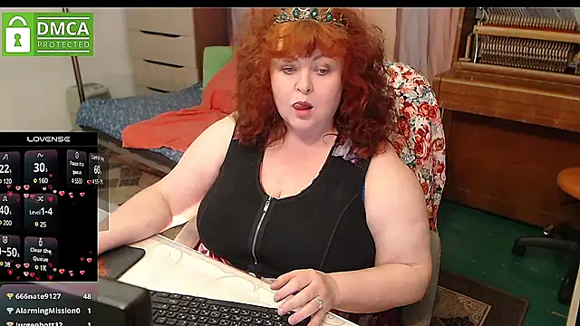 Snapshot of RoseRed69 chatting on December 5, 2024, 9:06 am RoseRed69 online show from December 5, 2024, 9:06 am