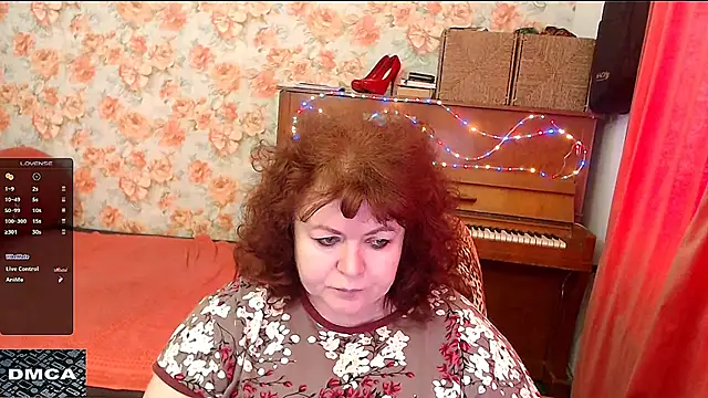 Snapshot of RoseRed69 chatting on March 23, 2025, 8:15 am RoseRed69 online show from March 23, 2025, 8:15 am