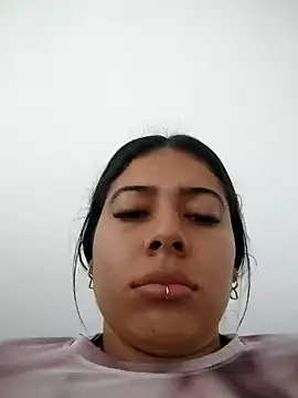 caro sweett online show from December 15, 2024, 1:00 pm