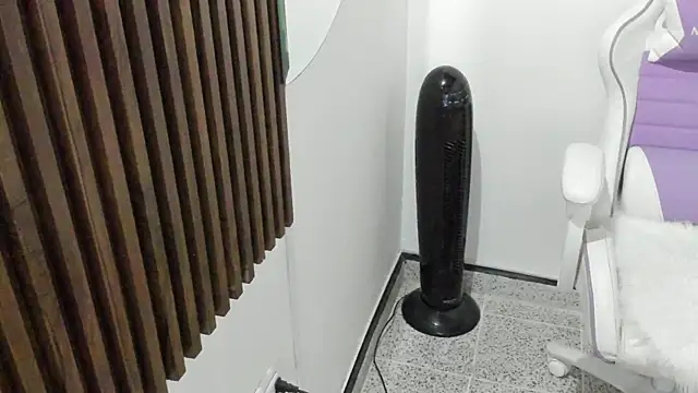 mia six66 online show from March 3, 2026, 1:34 am