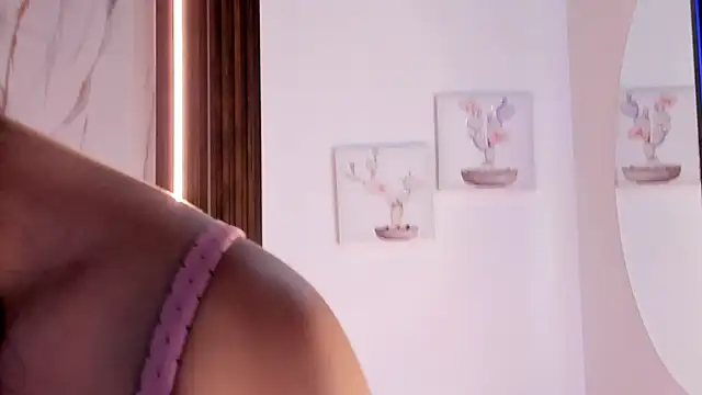 mia six66 online show from March 24, 2026, 12:21 pm