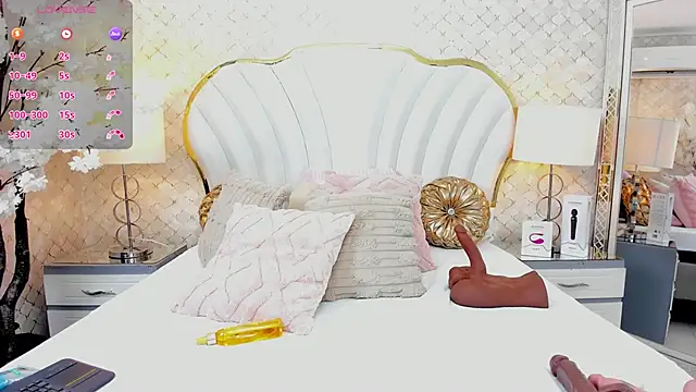 IsabellaKanned online show from October 25, 2025, 1:51 pm