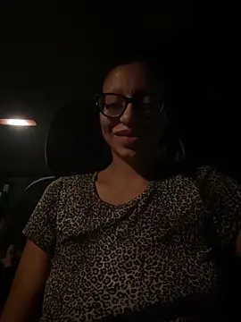 Snapshot of myloveforyouu chatting on October 23, 2025, 2:44 am myloveforyouu online show from October 23, 2025, 2:44 am