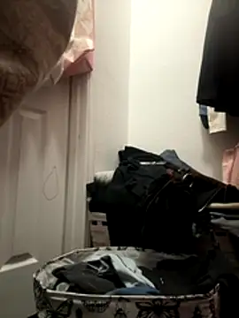 Snapshot of myloveforyouu chatting on November 21, 2025, 10:03 am myloveforyouu online show from November 21, 2025, 10:03 am