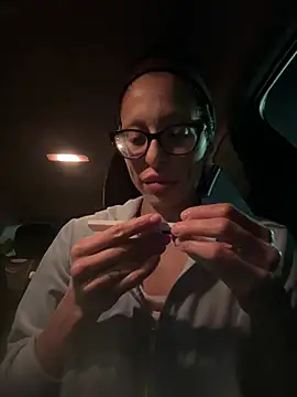 myloveforyouu online show from February 19, 2026, 4:52 am