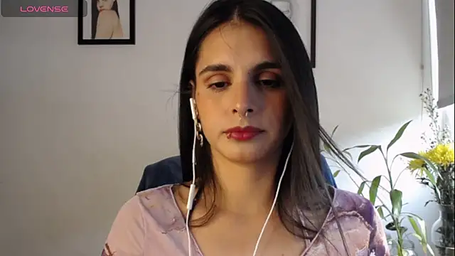 alma violeta online show from January 26, 2025, 6:58 pm