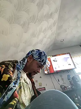 Snapshot of rayyymack chatting on December 19, 2024, 1:51 pm rayyymack online show from December 19, 2024, 1:51 pm