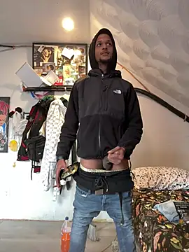 Snapshot of rayyymack chatting on January 16, 2025, 8:03 pm rayyymack online show from January 16, 2025, 8:03 pm