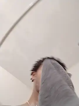 Snapshot of rayyymack chatting on September 18, 2025, 4:31 pm rayyymack online show from September 18, 2025, 4:31 pm