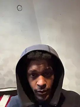 Snapshot of rayyymack chatting on October 3, 2025, 1:08 pm rayyymack online show from October 3, 2025, 1:08 pm