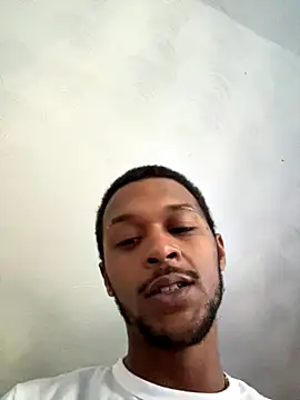 Snapshot of rayyymack chatting on October 18, 2025, 1:34 pm rayyymack online show from October 18, 2025, 1:34 pm