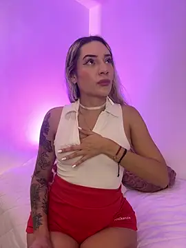 mariablonde  online show from April 9, 2026, 11:21 pm