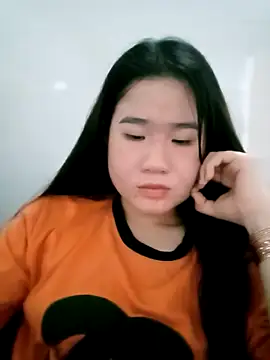 Sahara-lovexoxo online show from March 13, 2025, 5:33 am