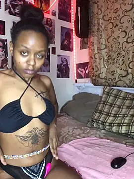 naughtybitches5 online show from February 14, 2025, 2:39 am