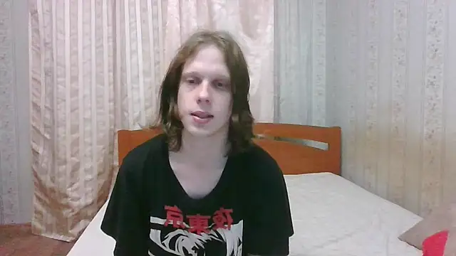 Snapshot of Crystal_Love_Porn chatting on December 17, 2024, 7:48 pm Crystal Love Porn online show from December 17, 2024, 7:48 pm