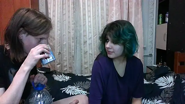 Snapshot of Crystal_Love_Porn chatting on February 8, 2025, 11:02 pm Crystal Love Porn online show from February 8, 2025, 11:02 pm