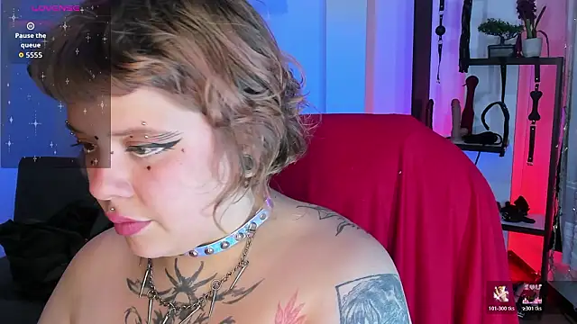 Snapshot of Sabrina_scarlett chatting on February 15, 2026, 4:42 am Sabrina scarlett online show from February 15, 2026, 4:42 am