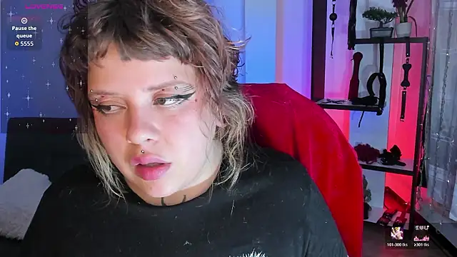 Snapshot of Sabrina_scarlett chatting on February 15, 2026, 8:13 am Sabrina scarlett online show from February 15, 2026, 8:13 am