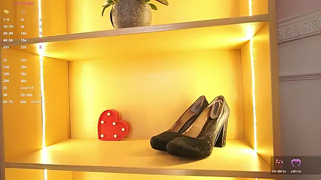 Anybuny online show from November 18, 2025, 11:47 am