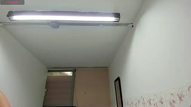 ArielleJones online show from January 9, 2025, 11:58 am