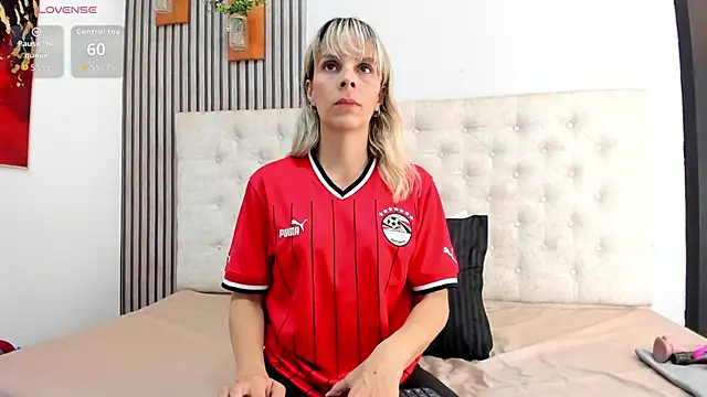 Snapshot of Anastasiapriest chatting on November 26, 2025, 11:55 am Anastasiapriest online show from November 26, 2025, 11:55 am