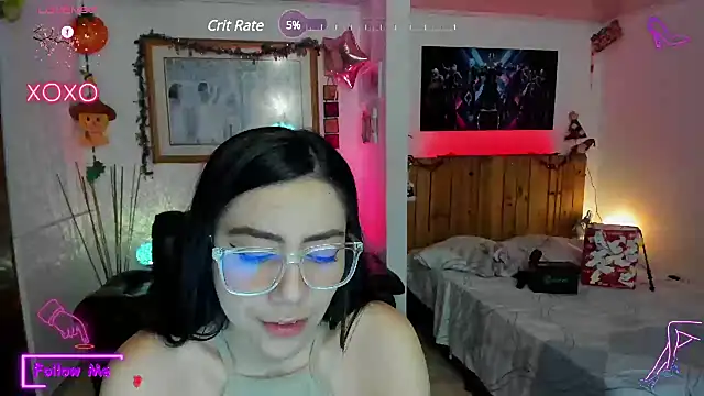 LauGrayJ online show from February 4, 2025, 12:33 pm