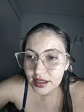 Snapshot of dani123unica chatting on October 23, 2025, 4:39 pm dani123unica online show from October 23, 2025, 4:39 pm