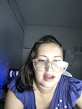 Snapshot of dani123unica chatting on May 25, 2026, 10:21 am dani123unica online show from May 25, 2026, 10:21 am