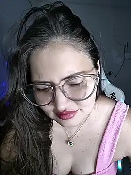 Snapshot of dani123unica chatting on July 3, 2026, 10:32 am dani123unica online show from July 3, 2026, 10:32 am