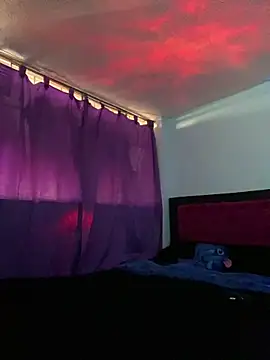 Snapshot of Edisson_C chatting on March 1, 2026, 6:32 pm Edisson C online show from March 1, 2026, 6:32 pm