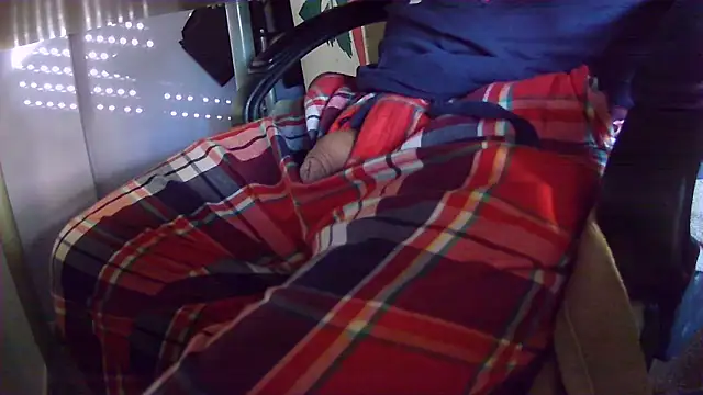 vladimirput4 online show from December 20, 2024, 8:28 am