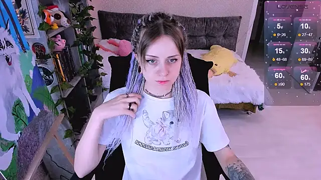 Snapshot of NaniMoore chatting on December 24, 2024, 6:22 am NaniMoore online show from December 24, 2024, 6:22 am