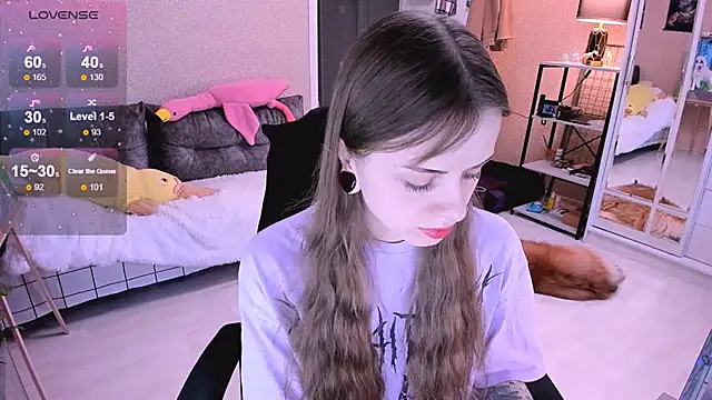 Snapshot of NaniMoore chatting on January 6, 2025, 6:14 am NaniMoore online show from January 6, 2025, 6:14 am