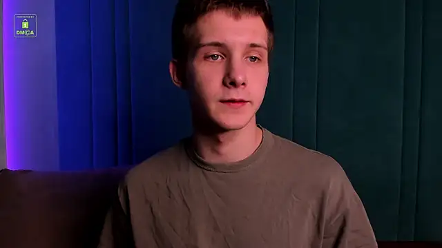 Snapshot of MarkGWalker chatting on December 10, 2024, 4:24 am MarkGWalker online show from December 10, 2024, 4:24 am