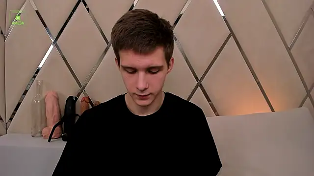 Snapshot of MarkGWalker chatting on December 14, 2024, 10:56 am MarkGWalker online show from December 14, 2024, 10:56 am