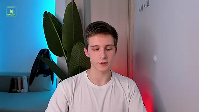 Snapshot of MarkGWalker chatting on December 24, 2024, 8:49 pm MarkGWalker online show from December 24, 2024, 8:49 pm