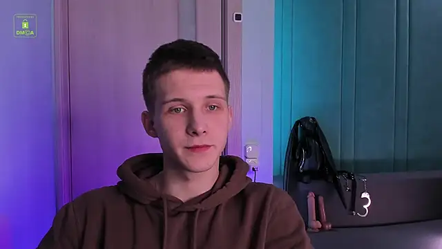 Snapshot of MarkGWalker chatting on January 18, 2025, 10:28 am MarkGWalker online show from January 18, 2025, 10:28 am